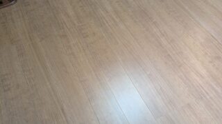 高槻市東上牧　LDKの洋間下地補修とフロアー工事　リピーター様です。